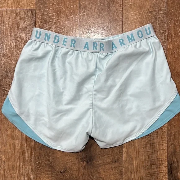 Under Armour Women’s Play Up Shorts - Picture 2 of 7